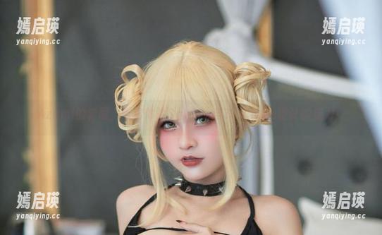 Azami Azami的套图,带你体验Sakura与Tsunade设计的魔力!