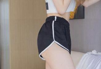 BoBoSocks袜啵啵 – 连体服真的可以这么美？来看看稚予的图集！