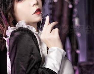 蓝色妖姬，Leah梓未的神秘美图合集，心跳再加速！