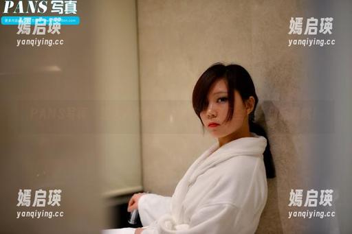 PANS写真 - 进入凡凡的粉色时空：写真全集，别眨眼哦！