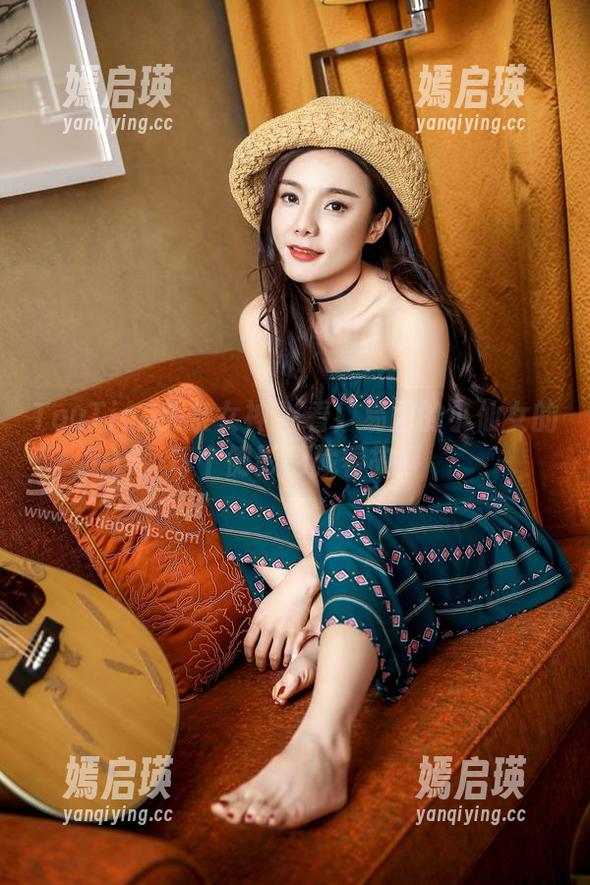 TouTiao头条女神-易阳 TouTiao头条女神 - 看!易阳的小仙女的每个侧影都藏着故事