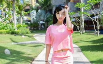 TuiGirl推女郎 – 资源拼图：点开赵惟依高跟鞋，仿佛每一步都踩在了心里。