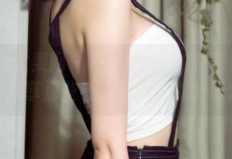 UGirls尤果网 – Zora若拉的制服作品集：分享那些让人脸红心跳的时刻