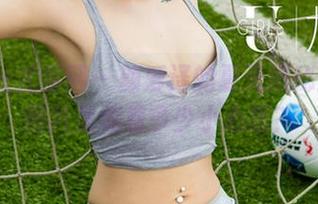UGirls尤果网 – 颜爱泽的夏天揭秘：高清图片里藏着多少小心思？