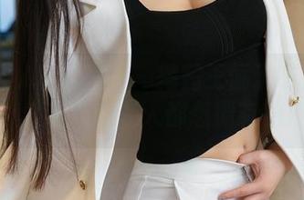 XINGYAN星颜社 – 揭露王俪丁呀短裙的魅力，全套原图人人都想拥有的视角！