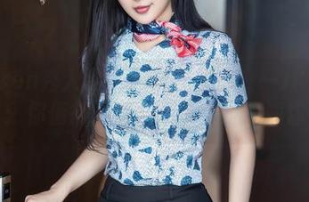 Xiuren秀人网 – 网盘里的乔一一JK合集：你值得一看，别说我没通知你
