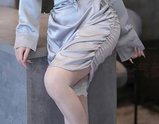 Xiuren秀人网 – 从未如此贴心——糯美子Mini的双人写真全套，连空气都甜了！