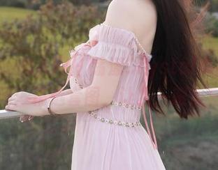 Xiuren秀人网 – 荡漾Crystal女孩的瞬间：精选套图，让人一眼难忘