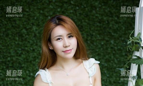 YouWu尤物馆 - 兔子Nina海边怀旧——看看这张原图，看她的表情，深海也救不了我这种干燥模式！