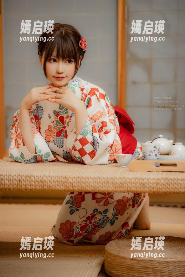 吸睛长腿来袭！nyako喵子大魔王美图下载送给你。