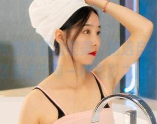 丽柜 – 从容优雅的美美，精选自拍套图带你游走于每一种光影之间！