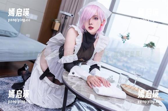 你夏夏 你夏夏的新动作:风纪委员图片更新,犹如夏星辰!