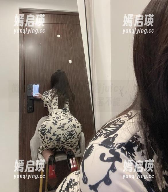 可馨juicy 微密圈 - 狂妄不羁的可馨juicy,这组猛私拍看得人欲罢不能