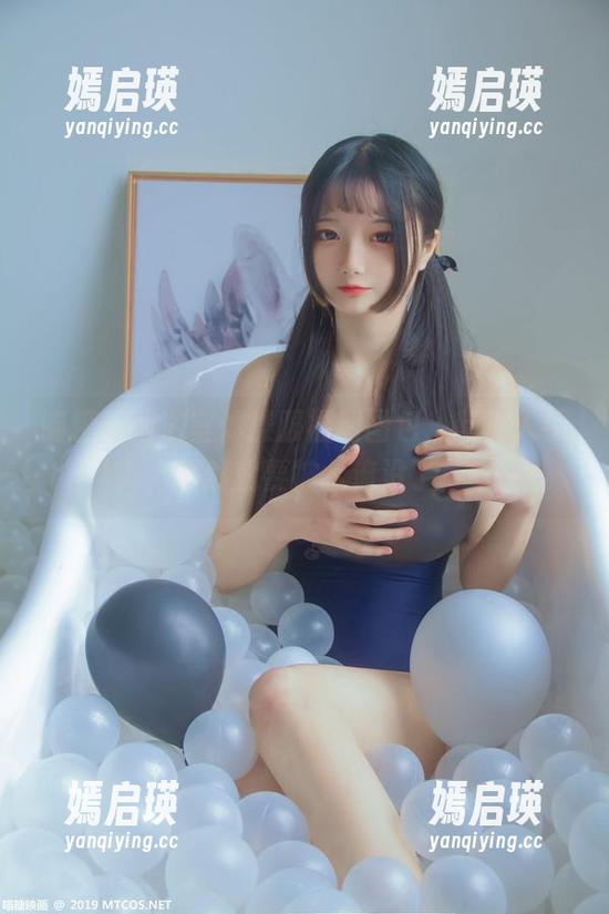 喵糖映画浴室体操服福利图包，赶快入手，不然就要被水淹没了！