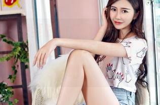 嗲囡囡 – 想要时尚又带点制服感？芷儿Momoko的图片你绝对不能错过，快来下载吧！
