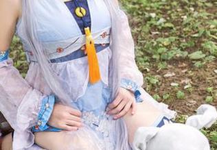 头条女神 – 更新！易阳以美腿之名，发布最新美图合集！