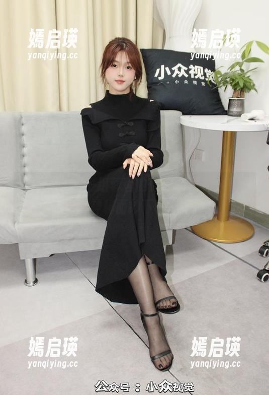 小众视觉-蓉蓉 小众视觉 - 一组蓉蓉的修女套图,分享隐藏在神秘面纱下的放纵!