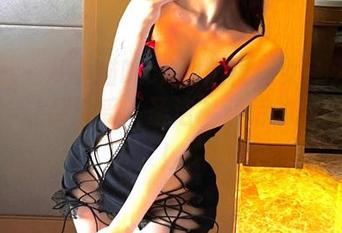 微密圈 – 从小猫咪ck到超模修女：无圣光写真，让你感受“圣洁”背后的逗趣瞬间！