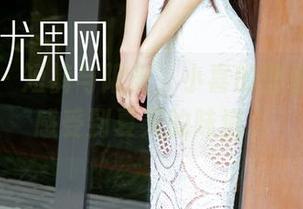 尤果网 – 短裤与阳光，小喜的图包能让你感受到夏天的味道。