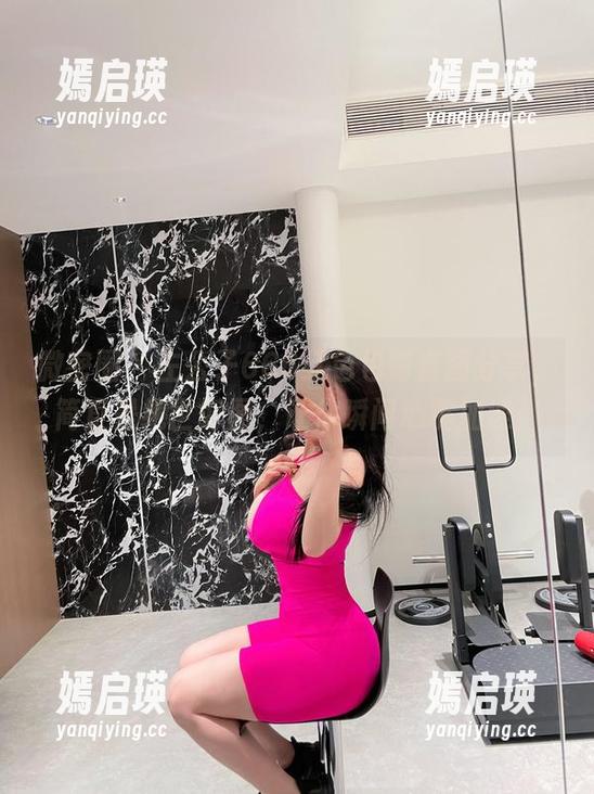 左公子666 微密圈 - 左公子666红色包臀套图分享,简直是绝世好图,让你瞬间心跳加速!