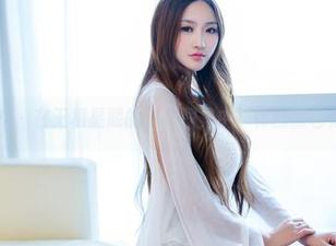 推女郎 – 在王根星熙的私拍图集中，体操服也是童话