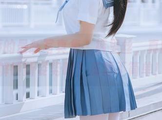 日奈娇的最新写真集，裤里丝，真的是要解锁新姿势吗？资源不简单！