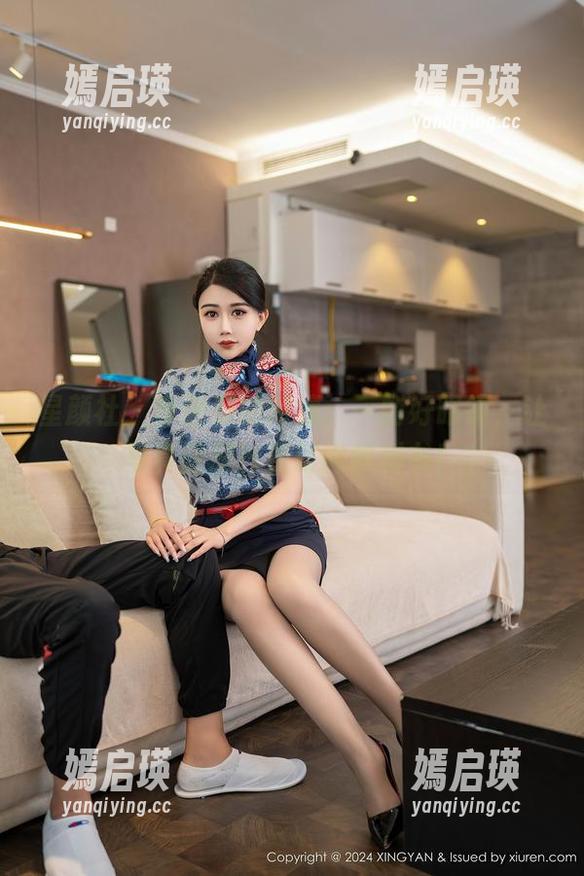 星颜社 - 李丽莎的眼镜：一副好眼镜，让写真图册秒变时尚教科书！