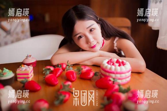 果团网 - 通灵儿与谁同行？双人写真原图欢腾时刻
