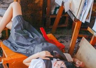 蕾丝边缘的桜桃喵：原图图集游走在梦境与现实间！