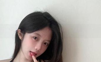 微密圈 – 火龙果羊的美足原图，更新了，你绝对不想错过！