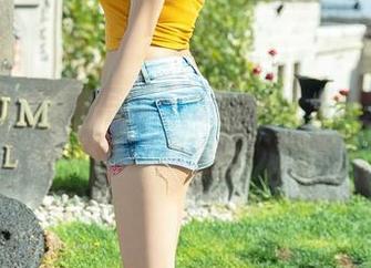 爱蜜社 – 免费写真：逗逗doudou厨娘的火锅与温暖小贴士