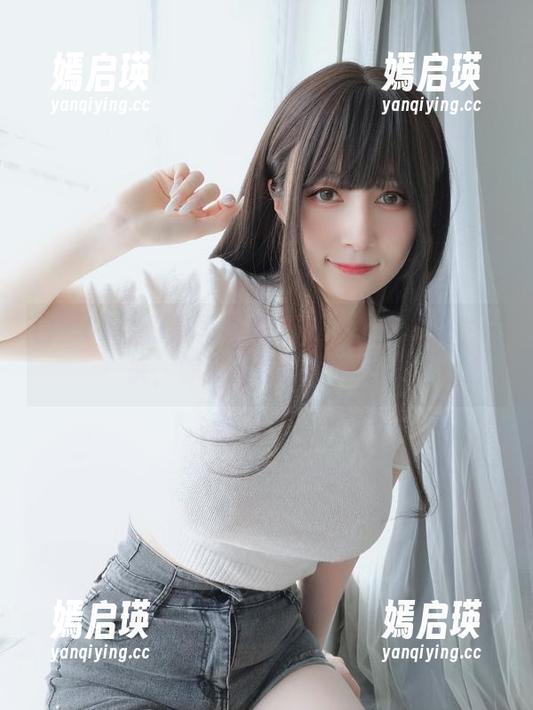 白银81 白银81牛仔裤写真集更新:穿上这条牛仔裤,你就是街头的女王!