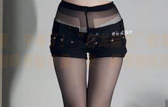 微密圈 – 中毒了！“白龙猫女”的复古无弹力咖啡色丝作品，来一杯视觉咖啡吧！