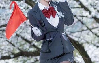 在线写真体验：矢量鱼的水手服，仿佛是海风轻拂的呢喃