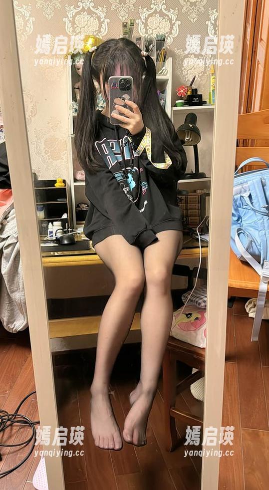 神沢永莉新上线！英梨梨修女COS，这种反差萌绝对没让人失望！
