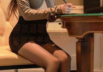 秀人网 – 再次透明！Elise谭晓彤的写真教你如何在美中找回真实自我！