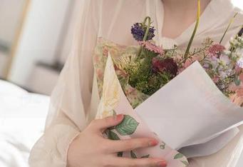 秀人网 – 随手一拍？朱可儿Flower厦门写真照里的‘不经意’光影