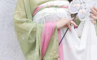 秀人网 – 看林文文yooki的连衣裙图集：真是让人捉急的一系列更新