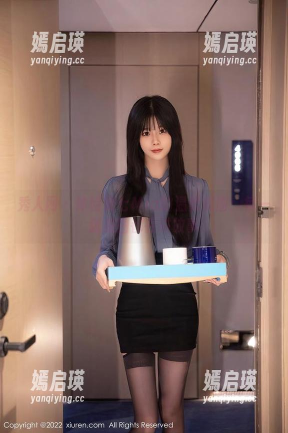 秀人网 - 体验美七Mia的温柔氛围：每一张美图都在讲故事