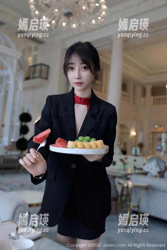 秀人网-陈梵妮Fanny 秀人网 - 免费图集中有陈梵妮Fanny的套装,快来围观,搞不好你会爱上它比她本人还多哦!