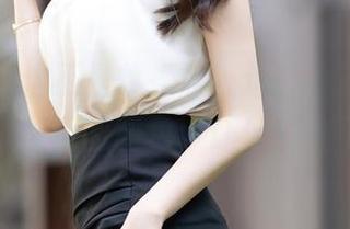 秀人网 – 这不是体操服，这是龙泽美曦的魔法衣！原图和图包，让你瞬间飞起来！
