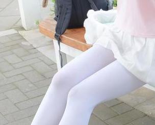 稚乖画册 – 火热夏夜：夜夜Lolita的迷人精选合集
