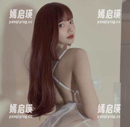 微密圈 - 纪念小小v的竖纹吊带，套图中的每一帧都在诉说！