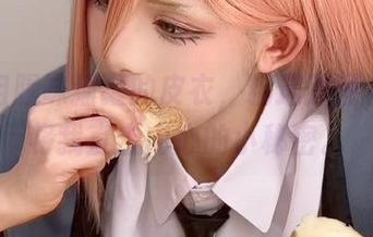 这一组腥味猫罐的皮衣，精选原图，真是将我直击内心的小秘密。