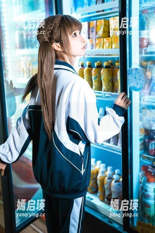 蠢沫沫 蠢沫沫的碧蓝航线纪实:赤城写真图片揭示了什么?或许是心底的话!