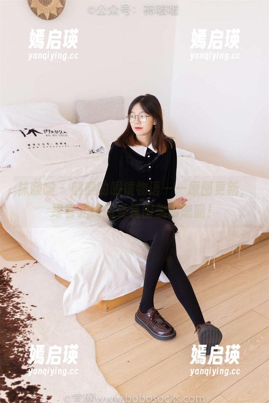 袜啵啵-熊熊 袜啵啵 - 熊熊的眼镜物语——原图更新,跟着光线感受氛围忽明忽暗!
