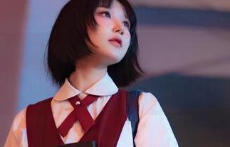 阿包也是兔娘婚纱最新合集——真的是穿婚纱的艺术，还是扮周杰伦？