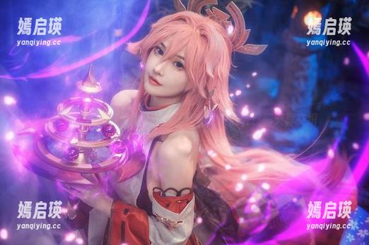 露儿大魔王 当传统校服遇见露儿大魔王:私拍中的调皮和天真交织