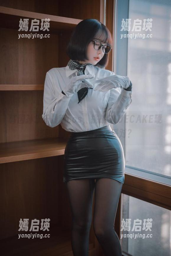 韩国孙乐乐 韩国孙乐乐最新cos,挑战BLUECAKE硬核赌博,来一场另类派对?