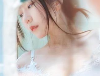 图包随心而动：香草喵露露与莫妮卡的碧蓝航线幻想